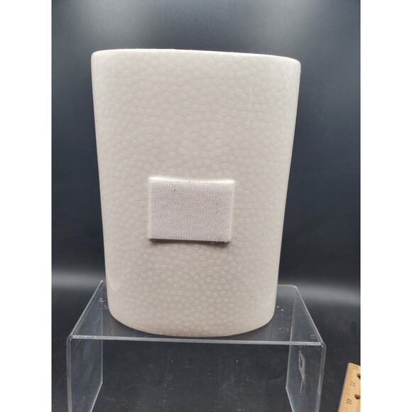 Happy Everything Coton Colors Laura Johnson Vase - Picture 1 of 5